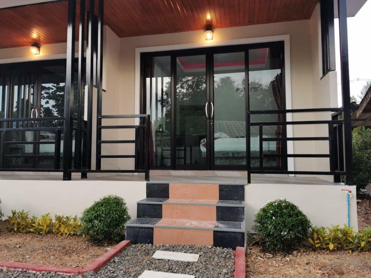 Laila​ Place Otel Ko Lanta Dış mekan fotoğraf