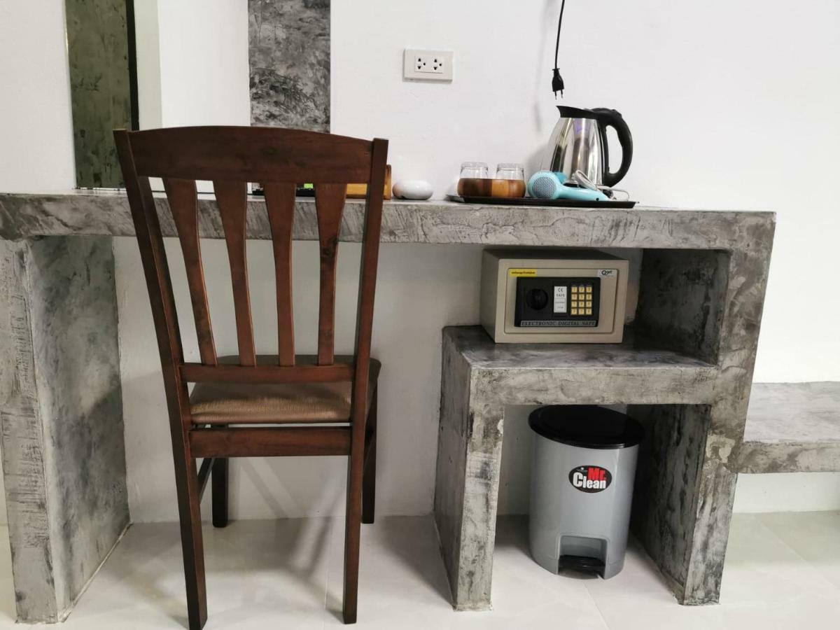 Laila​ Place Otel Ko Lanta Dış mekan fotoğraf