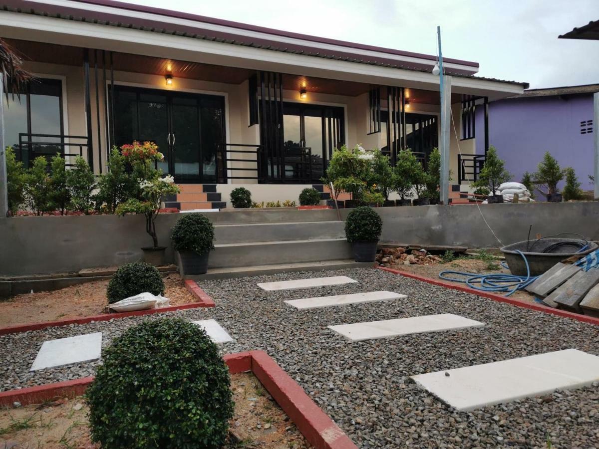 Laila​ Place Otel Ko Lanta Dış mekan fotoğraf
