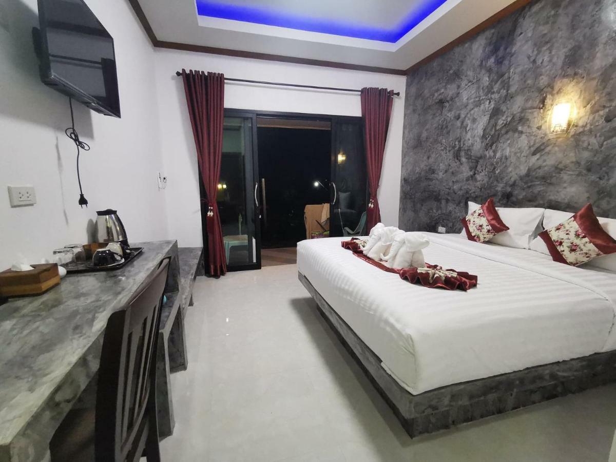 Laila​ Place Otel Ko Lanta Dış mekan fotoğraf