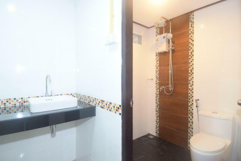 Laila​ Place Otel Ko Lanta Dış mekan fotoğraf